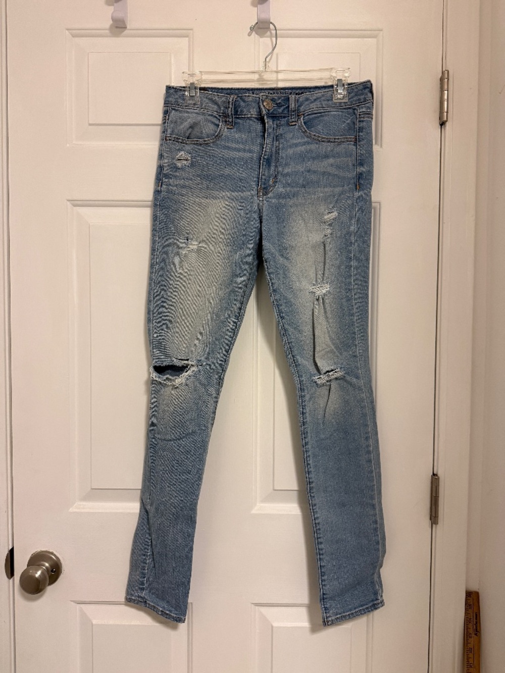 American Eagle High Rise Destroyed Jeggings